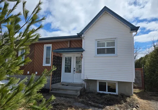 House for sale - 1277 Rue des Eskers, Val-Belair, G3K 2J3