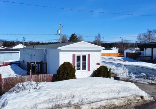 Maison à vendre - 24 Rue des Trèfles, Sept-Îles, G4S 2A4