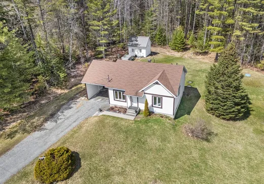 Bungalow à vendre - 170 Rue des Villas, Sherbrooke, J1N3H4