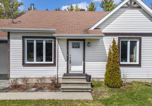 Maison à vendre - 170 Rue des Villas, Sherbrooke, J1N 3H4