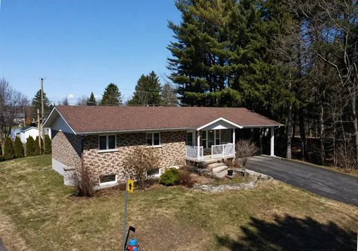 Bungalow à vendre - 30 Rue Elvin, Drummondville, J2A1V4