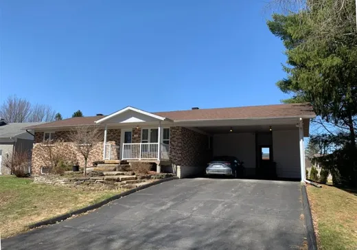 Maison à vendre - 30 Rue Elvin, Drummondville, J2A 1V4