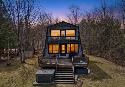 Maison à étages à vendre - 236 Ch. Dulude, Orford, J1X6P4