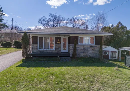 Maison à vendre - 1387A Rue Béliveau, Sherbrooke, J1K 2R7