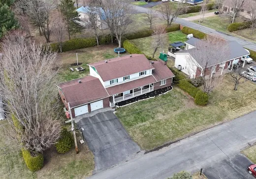 Maison à vendre - 585 Rue Parent, Drummondville, J2B 8T1