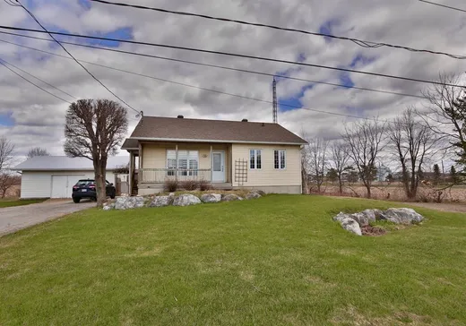 Bungalow for sale - 112 12e Rang S., Saint-Nazaire-d'Acton, J0H1V0