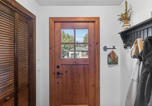 House for sale - 74 Rue Grandmaison, Mont-Blanc, J0T 2G0