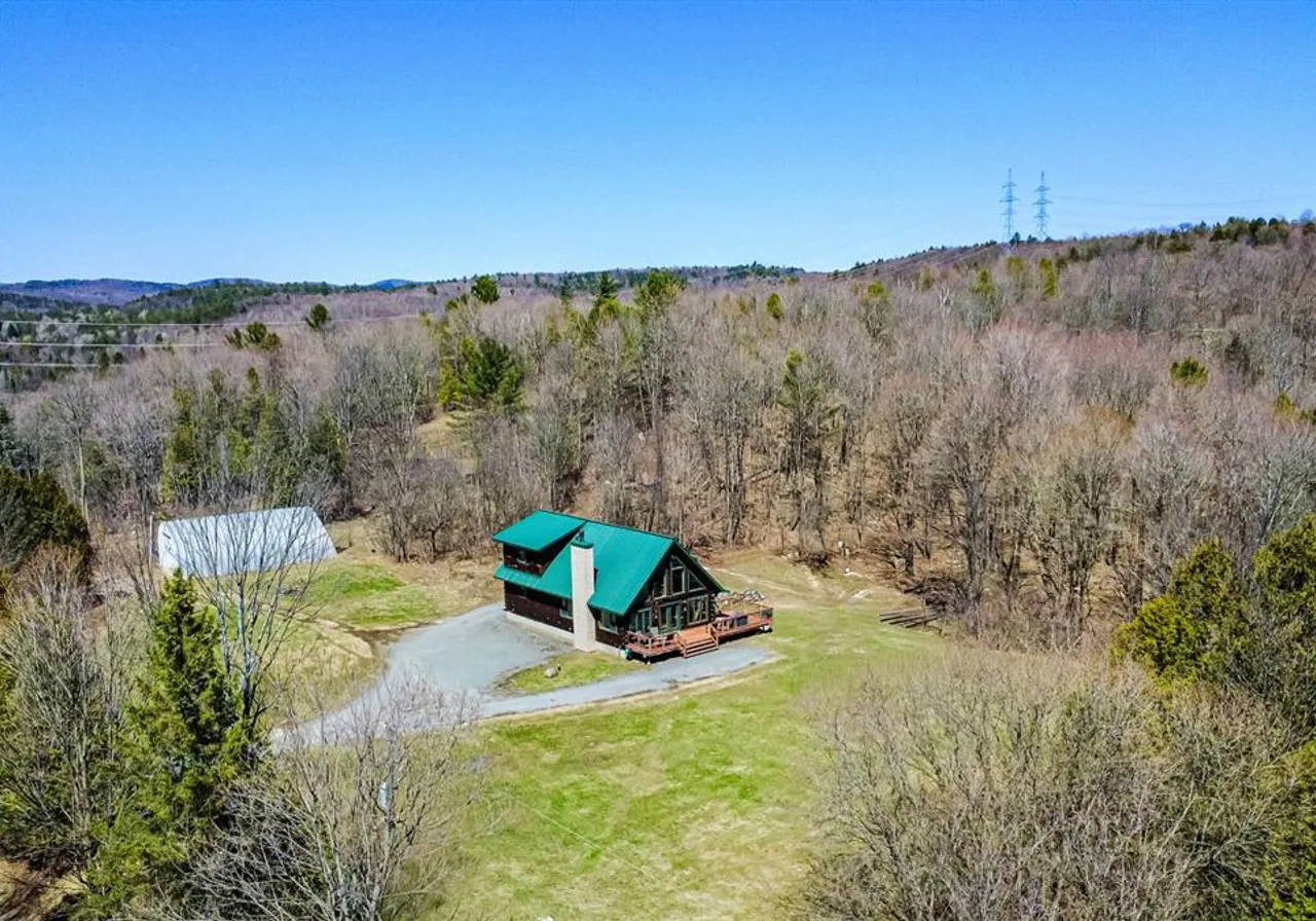 87 Ch. Whinfield — photo 3