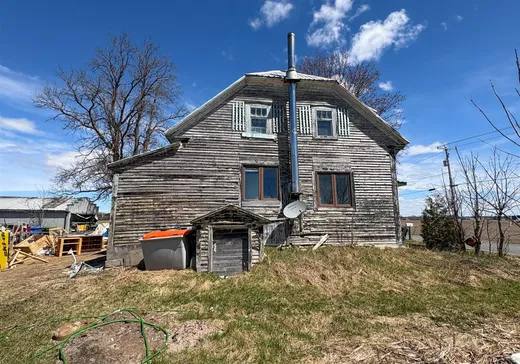 Maison à vendre - 45 13e Rang O., St-Francois-Du-Lac, J0G 1R0