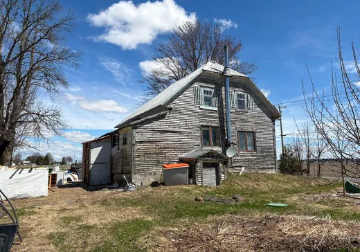 Maison à vendre - 45 13e Rang O., St-Francois-Du-Lac, J0G 1R0