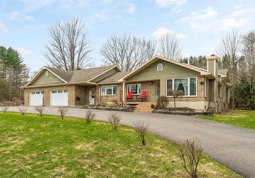 House for sale - 70 Ch. Southière, Magog, J1X 0P1