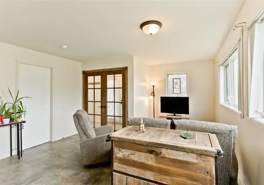 Maison à vendre - 1 Rue Grey, Bury, J0B 1J0