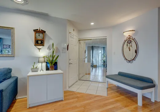 Condo à vendre - 470 Rue Côté 102, Otterburn Park, J3H5W3
