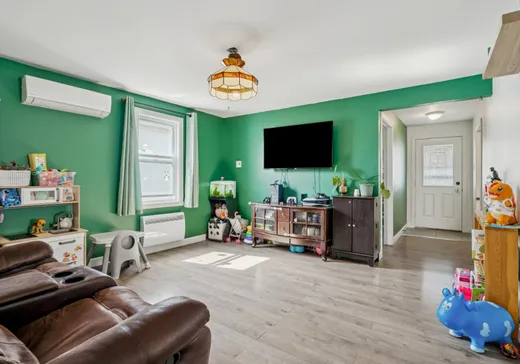 Maison à vendre - 163 Rue St-Joseph, Salaberry-de-Valleyfield, J6T 1L2