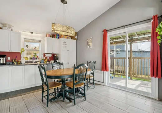 Maison à vendre - 163 Rue St-Joseph, Salaberry-de-Valleyfield, J6T 1L2