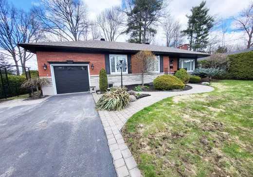 Maison à étages à vendre - 485 Rue Bowen, Magog, J1X1G7