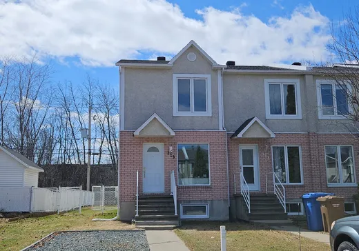 Maison à étages à vendre - 329 Rue Borduas, Pointe-Du-Lac, G9B1W7