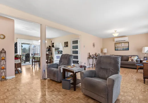 House for sale - 389 Rue Ste-Adèle, Saint-Charles-Borromée, J6E 1Y6