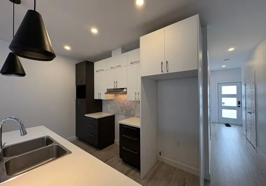 Maison à vendre - 38-A Rue Bélanger, Montpellier, J0V 1V0