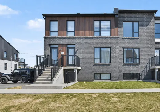 Condo for sale - 3172 Rue André, Sainte-Marthe-sur-le-Lac, J0N 1P0