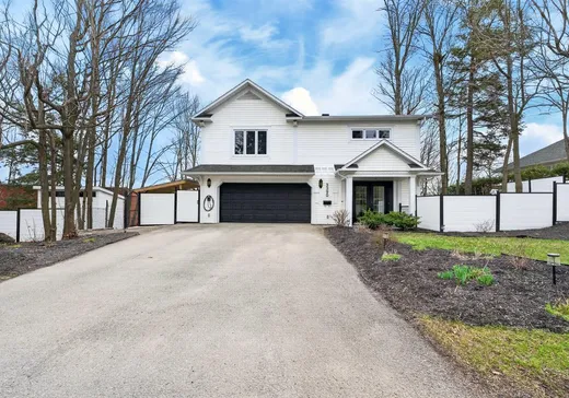 Maison à vendre - 3390 Rue La Vérendrye, Sherbrooke, J1L 1Z6