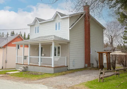 Maison à vendre - 7 Rue Reid, East Angus, J0B 1R0