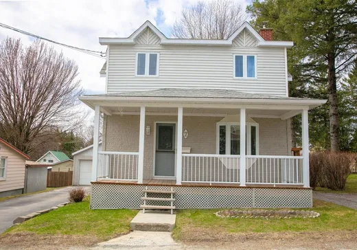 Maison à vendre - 7 Rue Reid, East Angus, J0B 1R0