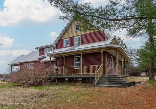 Maison à étages à vendre - 133 2e-et-3e Rang, Sainte-camille, J0A1G0