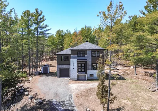 Maison à étages à vendre - 117 Rue de l'Eau-Vive, Sainte-Sophie, J5J0J5