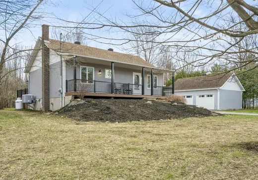 Maison à vendre - 413 Rue des Bouleaux, Granby, J0E 2C0