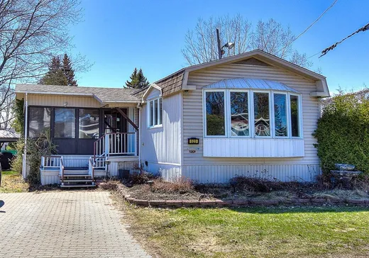 Mobile Home for sale - 523 26e avenue du Domaine, Sainte-Marthe-sur-le-Lac, J0N1P0