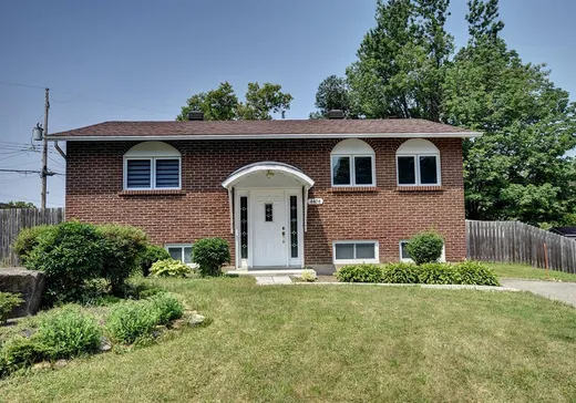 Bungalow à vendre - 4408 Rue Breton, Kirkland (Île de Montréal), H9H3B2