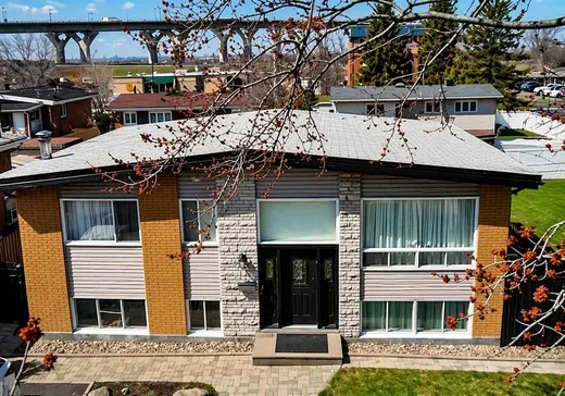 Maison à vendre - 425 Place Vimy, Brossard, J4W 2B8