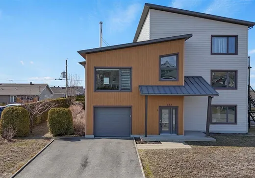 Maison à étages à vendre - 522Z Av. Belzile, App. 1, Rimouski, G5M0J6