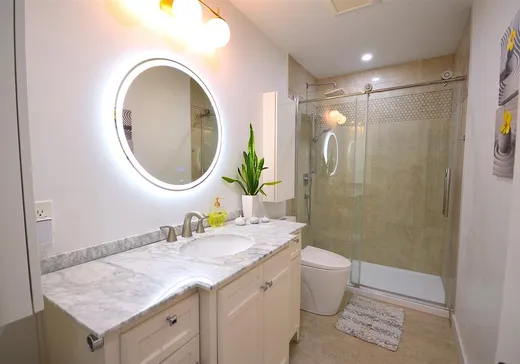 Maison à vendre - 2405 Rue de Lorette, Laval (Duvernay), H7E 4R3