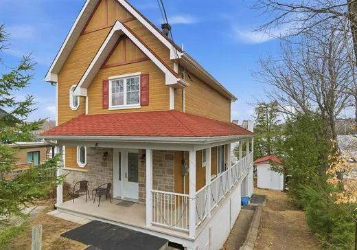 Maison à vendre - 41 Rue le Long-du-Lac, St-Hippolyte, J8A 1S8