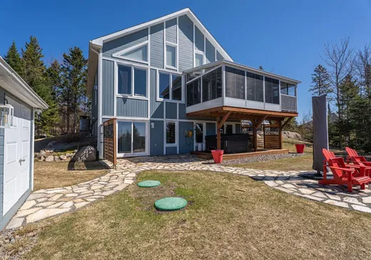 Maison à vendre - 105 Rue des Gardénias, Val David, J0T 2N0