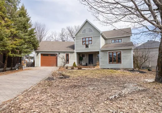 Bungalow à vendre - 1030 Rue Lauréat-Vallière, Ste-Foy, G1X4M1