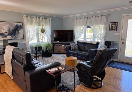 Maison à vendre - 1640 Rue Anik, St-Joachim-De-Courval, J1Z 2K6