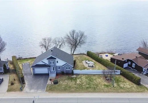 Maison à vendre - 3320 Rue Notre-Dame E., Trois-Rivières, G8V 1Y9