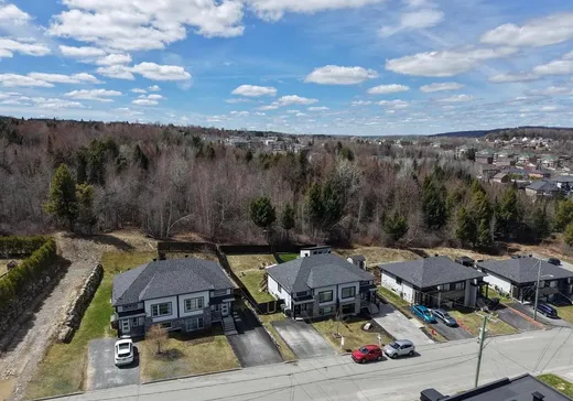 Maison à vendre - 1750 Rue des Pois-de-Senteur, Fleurimont, J1E 0L7