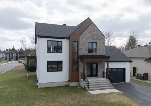 House for sale - 530 Rue du Grenache, Drummondville, J2B 0T7