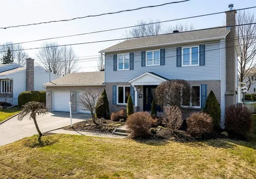 Maison à étages à vendre - 2540 Rue des Cormiers, Sherbrooke, J1G4S1