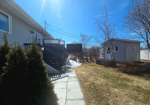 Maison à vendre - 417 Rue de la Ronde, Matane, G4W 4B9