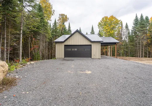 House for sale - 2247 Ch. du Golf, Ste-Lucie, J0T 2J0