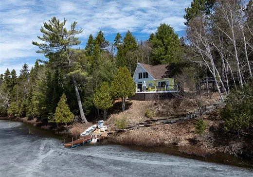 Maison à vendre - 206 Mtée du Lac-Godin, Lac-Saint-Paul, J0W 1K0