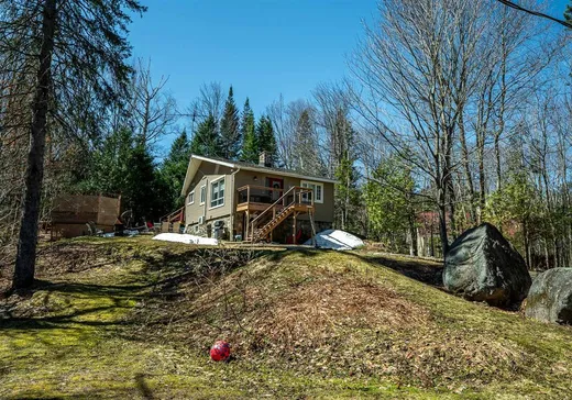 Bungalow à vendre - 54 Rue Lawken, Morin-Heights, J0R1H0