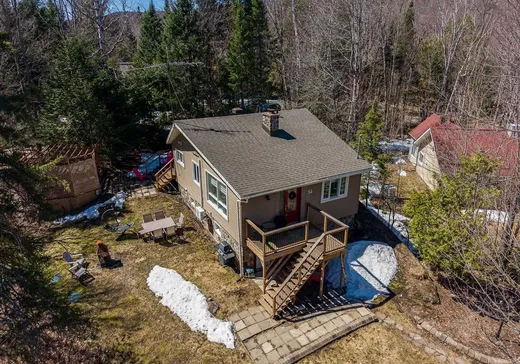 Maison à vendre - 54 Rue Lawken, Morin-Heights, J0R 1H0