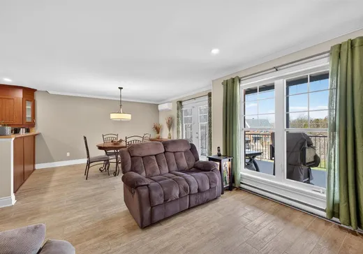 Condo à vendre - 401 Av. des Terrasses, App. 2, Laval (Auteuil), H7H 0A5