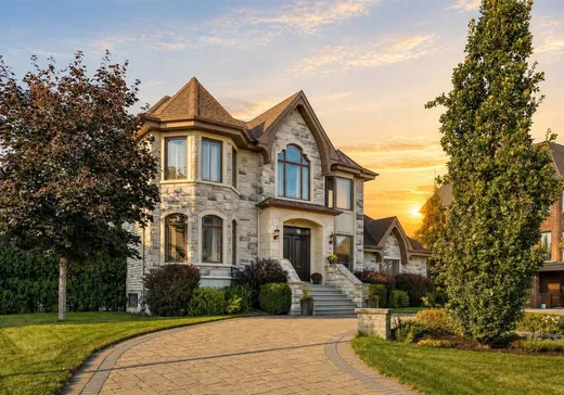 Maison à vendre - 4100 Rue de Louviers, Brossard, J4Y 0J1